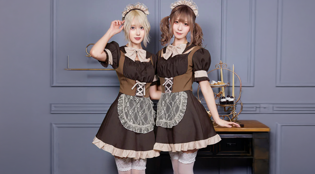 GLOWHOLIC ガーリーキャット clearstone クリアストーン